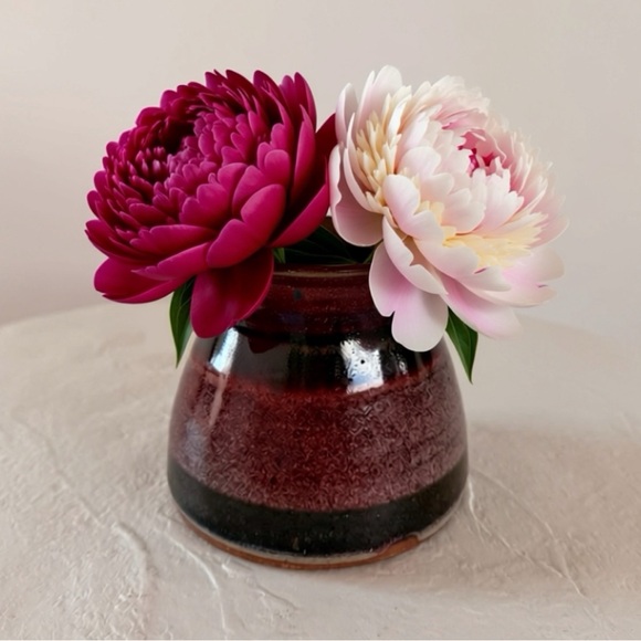 SMALL STUDIO POTTERY EGGPLANT PURPLE/BLACK GLAZED VASE BOHO COTTAGE-CORE SIGNED - Picture 7 of 7